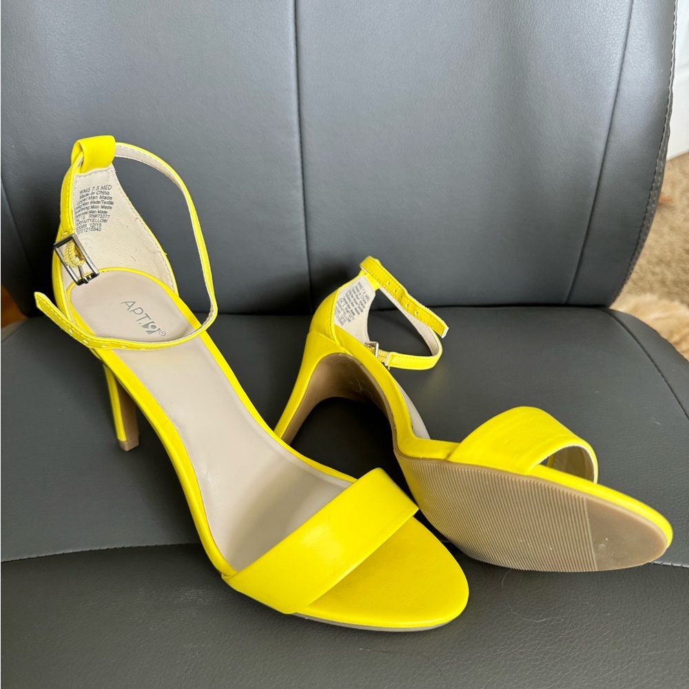 Women’s Dress Sandals